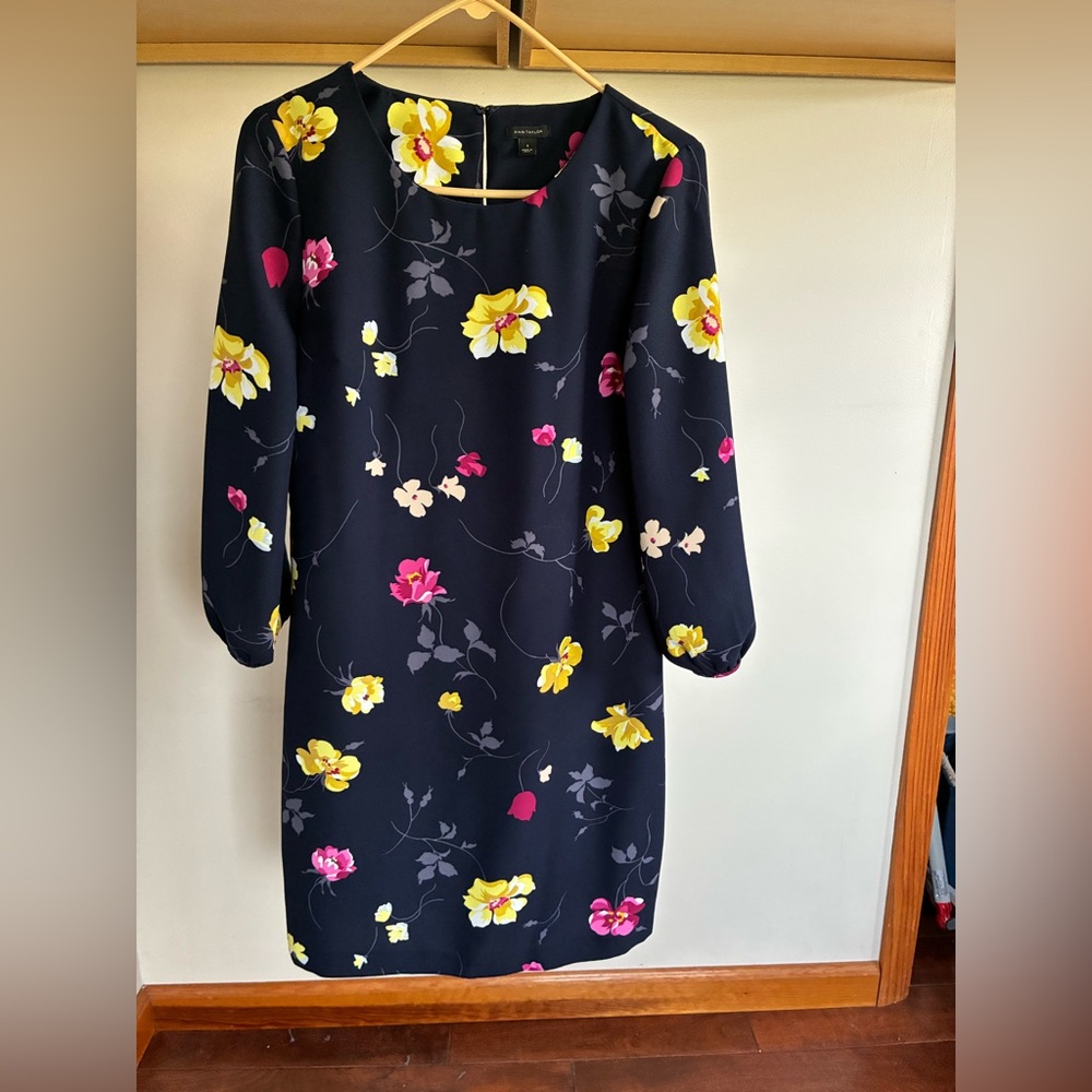 Ann Taylor Navy Long-Sleeve Floral Shift Dress with Yellow & Pink Blooms
